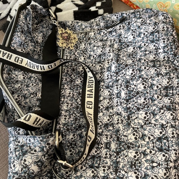 Y2K Ed Hardy cross body tote bag! Rare find! - Picture 3 of 5